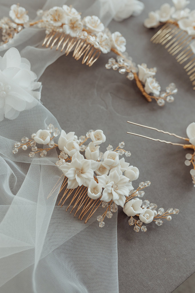 MORRISON: Ivory and Gold Floral Hair Comb